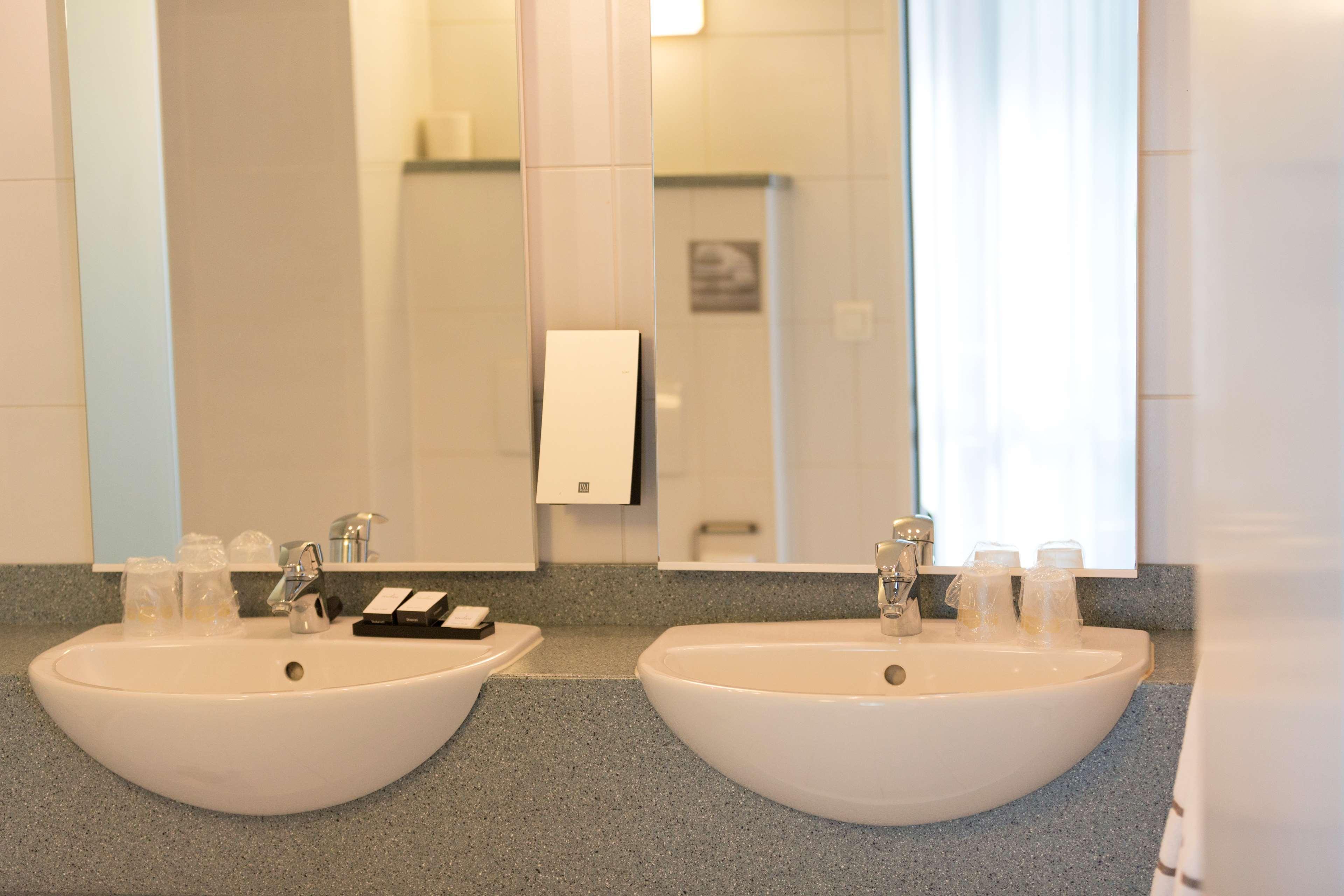 Hotel Docklands Antwerpen Kültér fotó
